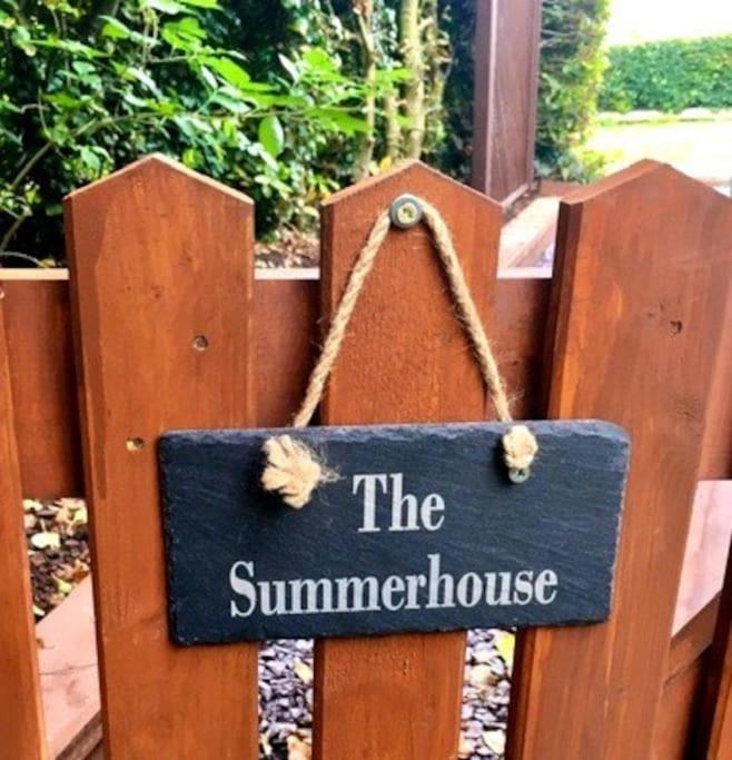 The Summerhouse, Countryside Retreat With Private Hot Tub บริดจ์นอร์ท ภายนอก รูปภาพ